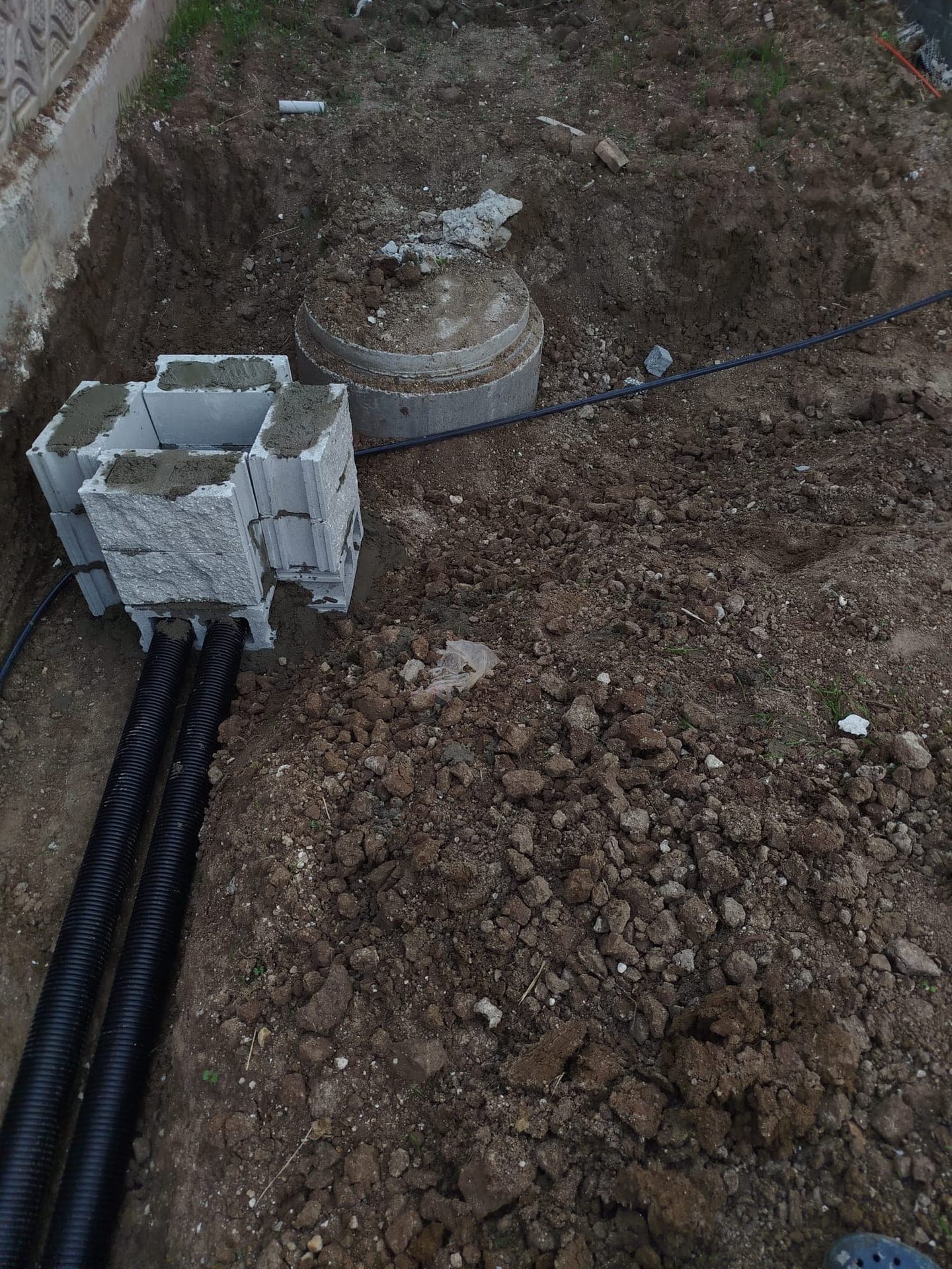 Ünal Altyapı — beton baca ve rögar imalatı